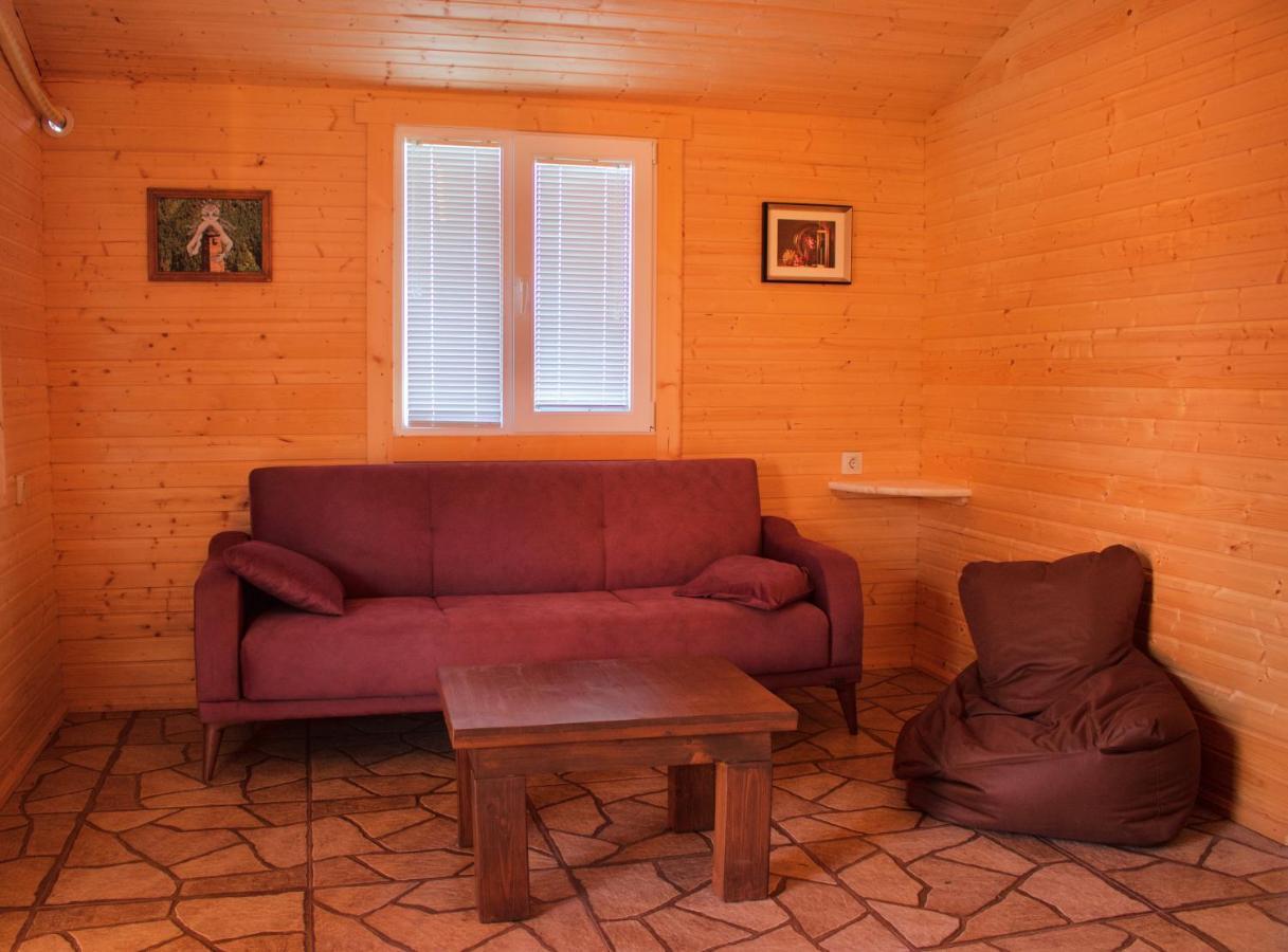 Finca Idoize Camping Hotel Akhmeta Extérieur photo