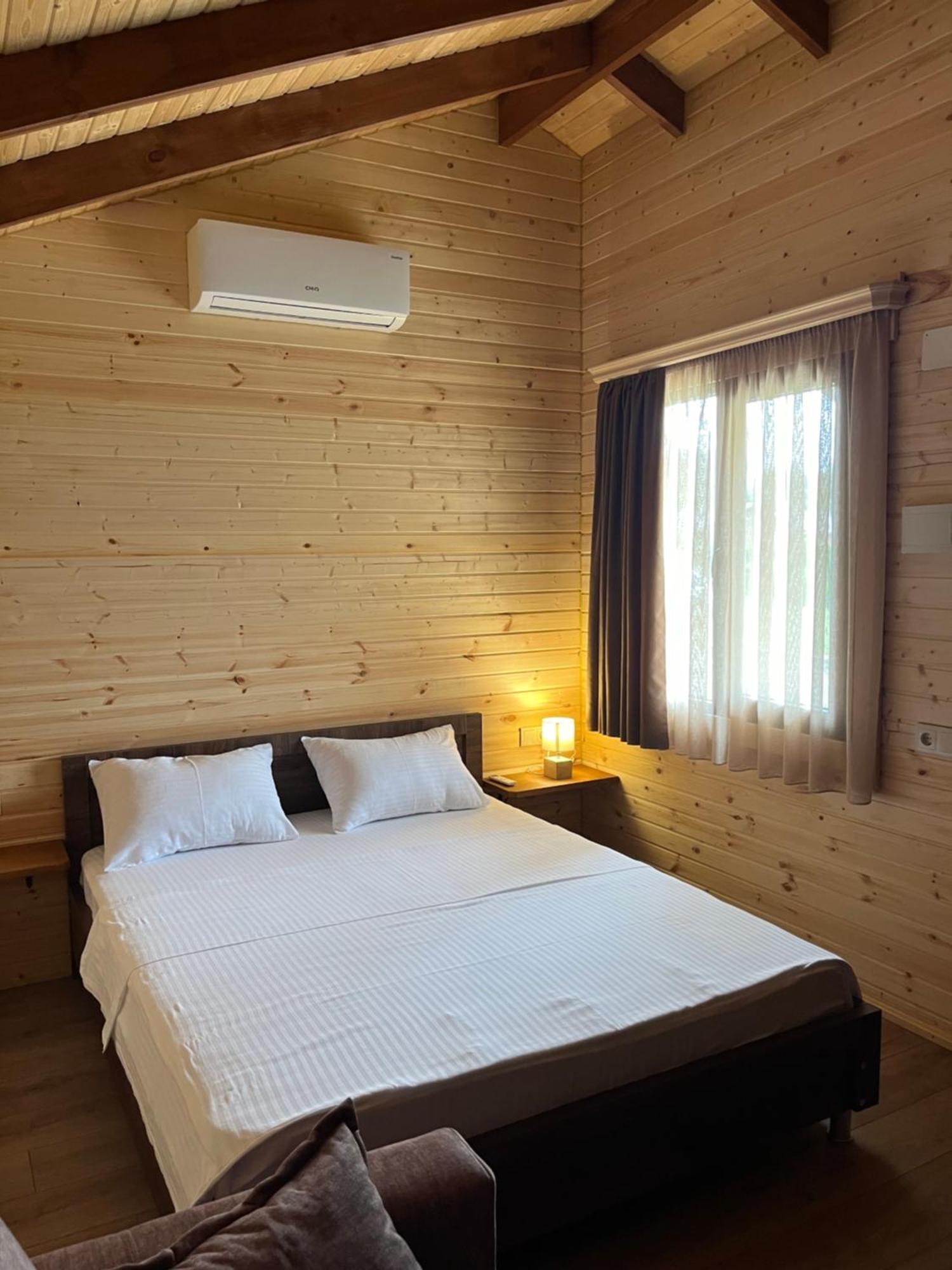 Finca Idoize Camping Hotel Akhmeta Extérieur photo